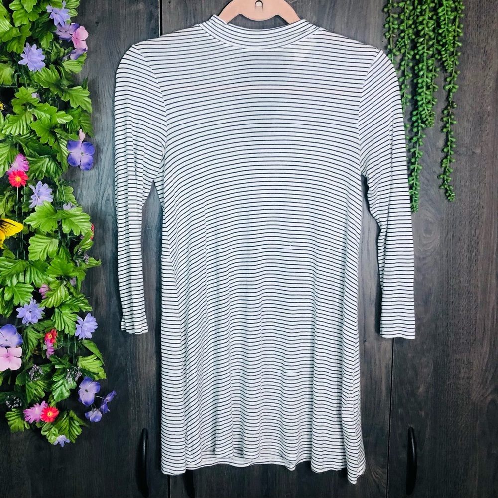 '🌼3/$30🌼Lux Essnetial Denim Long Sleeve Stripped High Neckline Top Size XS